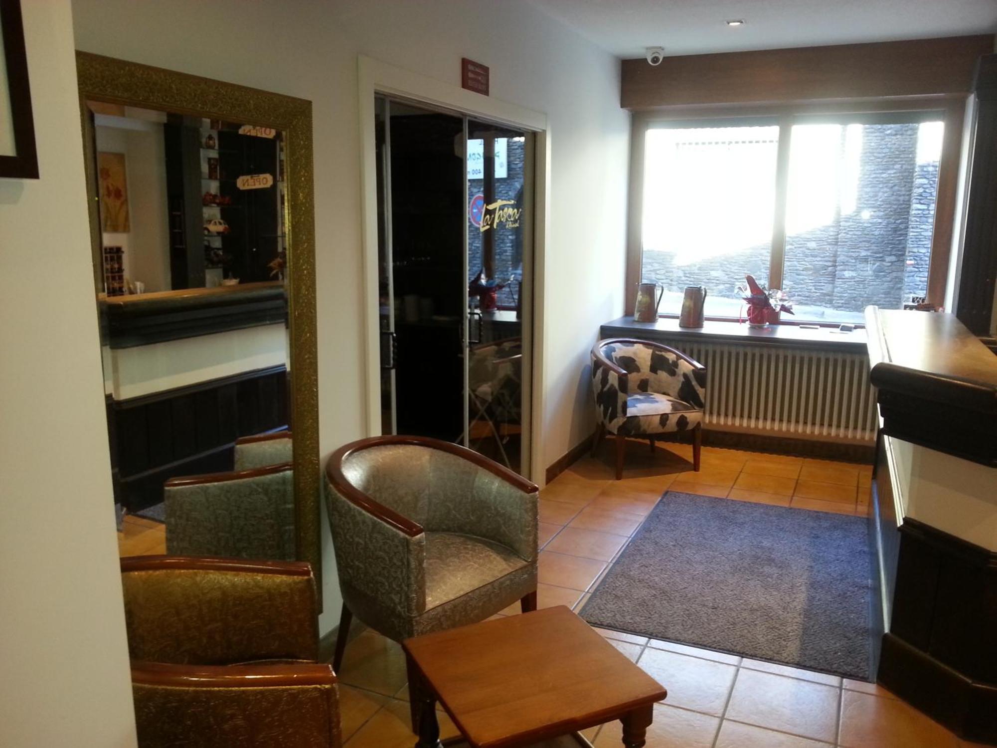 Hotel Arinsal Buitenkant foto
