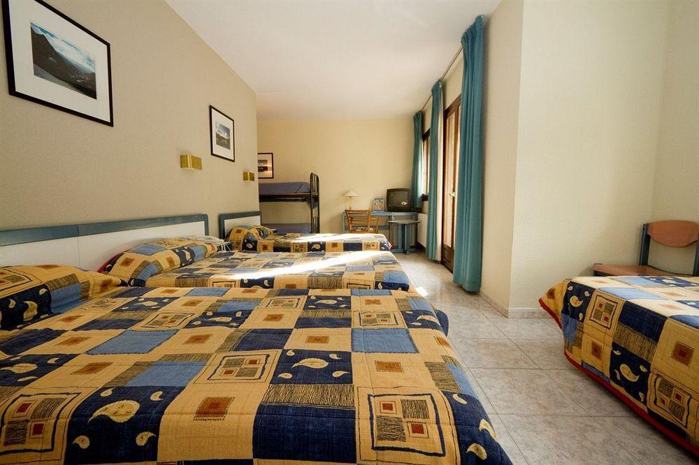 Hotel Arinsal Buitenkant foto