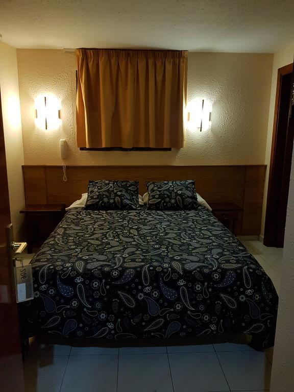 Hotel Arinsal Buitenkant foto