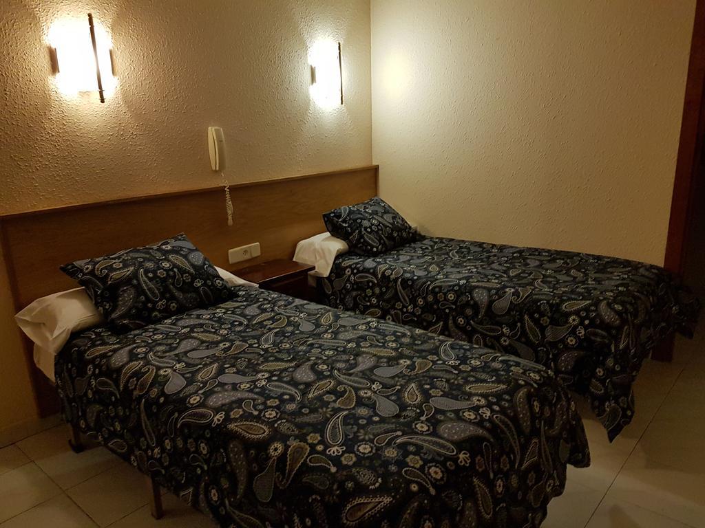 Hotel Arinsal Buitenkant foto